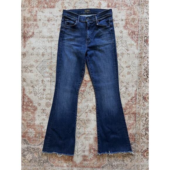 MOTHER Denim - Mother The Weekender Fray Mint Condition Denim Jeans Size 27 Stretch Flare